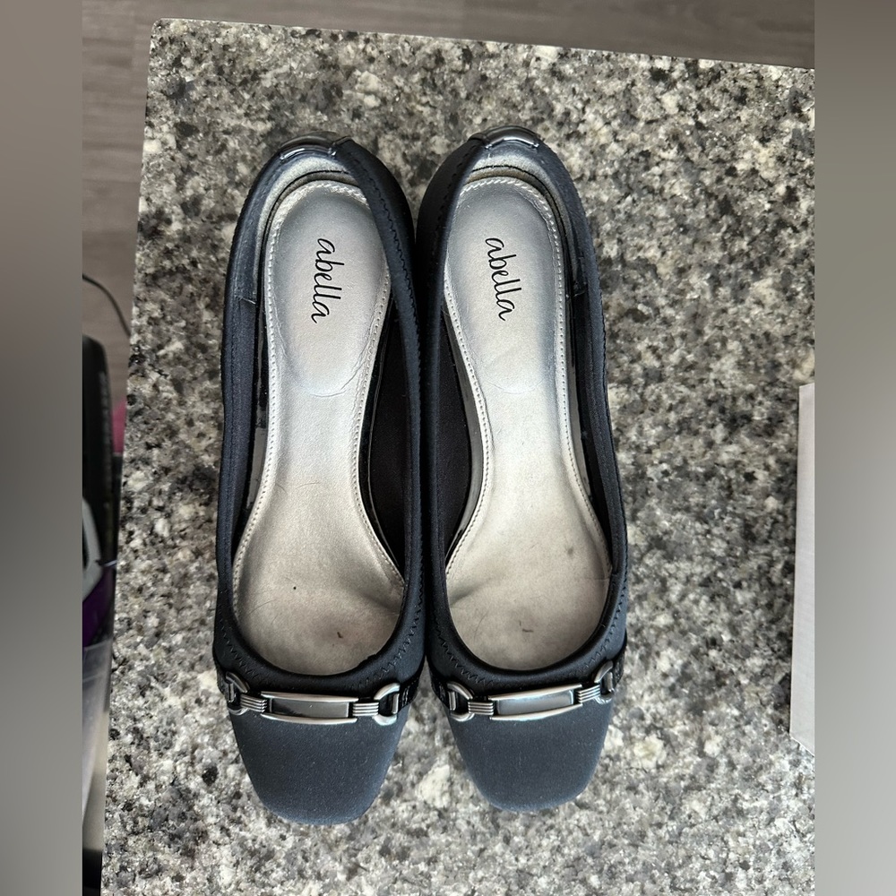 Size 9 Arabella, worn once wedge 1.75 inch heel height